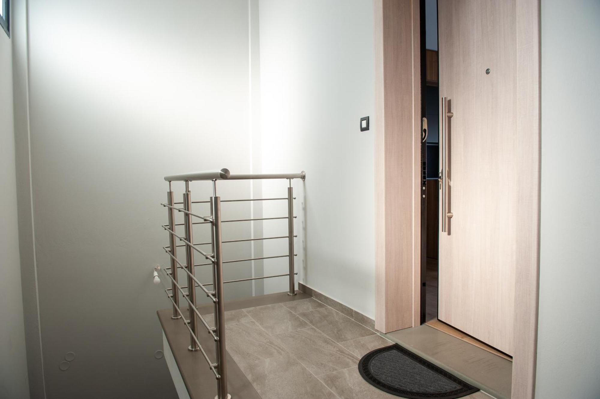 Lovely Guesthouse - 58M2 Mountain View Ioannina Bagian luar foto