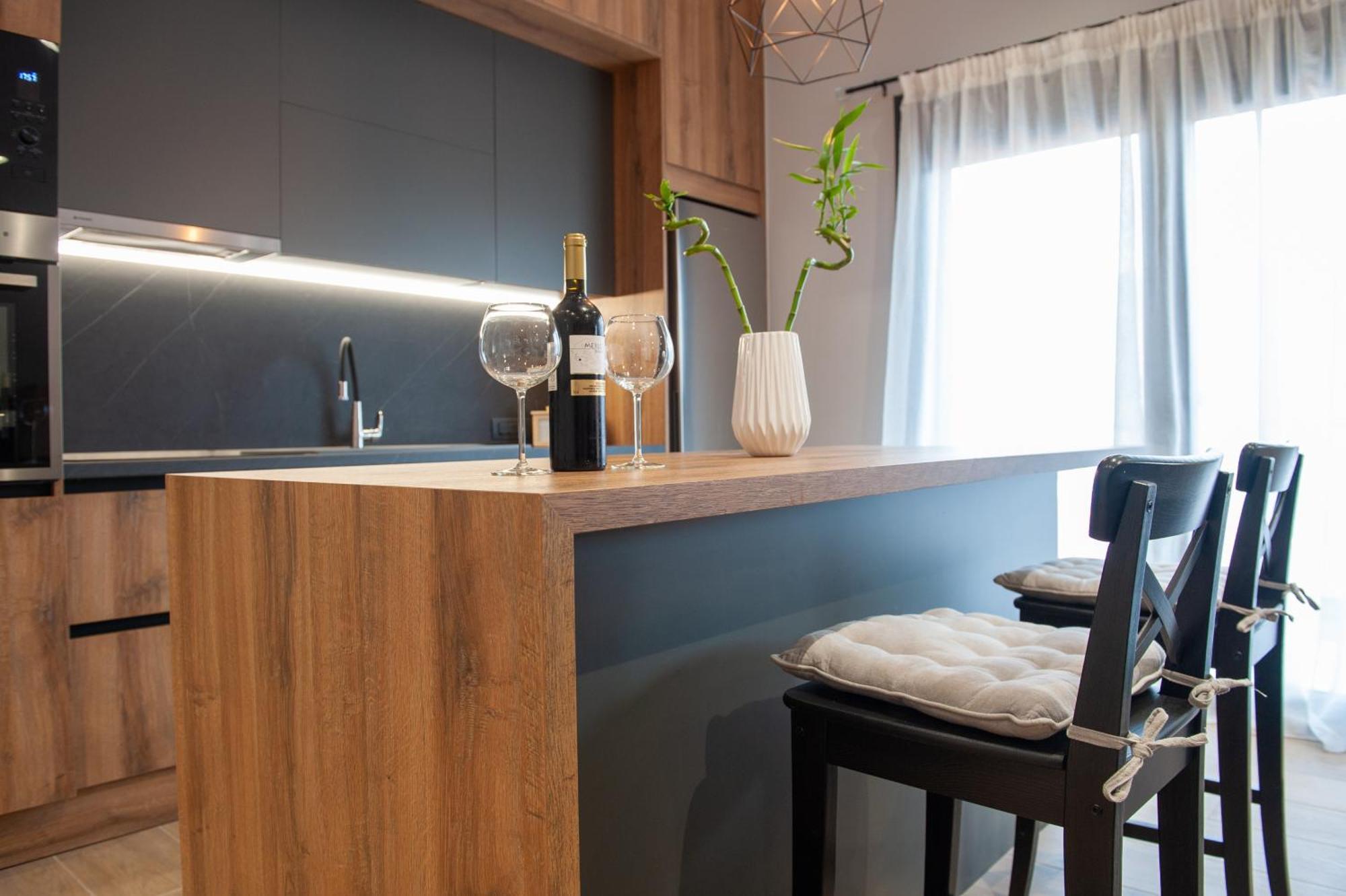 Lovely Guesthouse - 58M2 Mountain View Ioannina Bagian luar foto